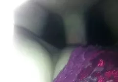 Yatakta bir eski yeşilçam filmleri erotik canavar horoz sürme