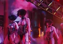 Bu adam kız arkadaşının annesini sex filmi yeşilçam oynuyor bırakır
