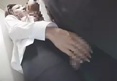 Abbie kedi yeşil cam sexs kıçını rammed alır